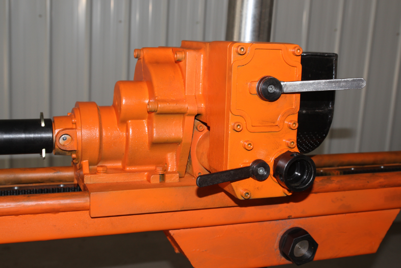 氣動(dòng)架柱式鉆機(jī)廠家那么多，山西晉城煤礦為啥相中這家?!