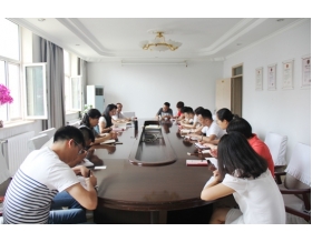 標題：第二黨支部開展“兩學(xué)一做”專題教育學(xué)習(xí)會
瀏覽次數(shù)：3181
發(fā)表時間：2016-08-03