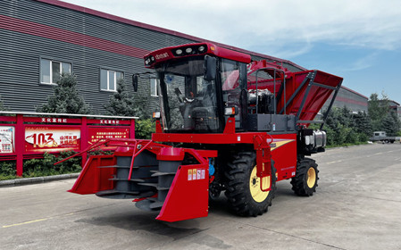 標(biāo)題：呼和浩特分院“9QYZ-2.6型自走式檸條收獲機(jī)”生產(chǎn)下線(xiàn)
瀏覽次數(shù)：800
發(fā)表時(shí)間：2024-08-08